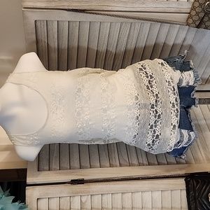 Mudd brand lace tank top